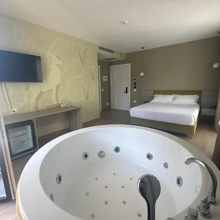 Hotel Saca 4*